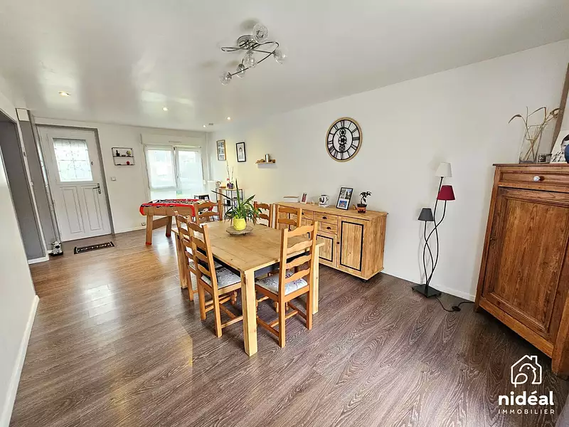Maison, 98 m²