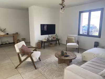 Maison, 93 m²