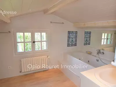 Maison, 200 m²