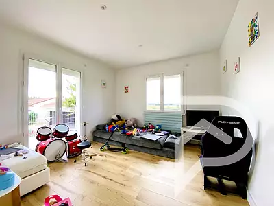 Maison, 205 m²