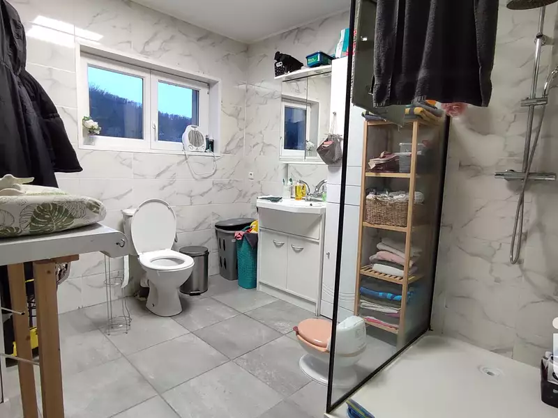 Maison, 94 m²