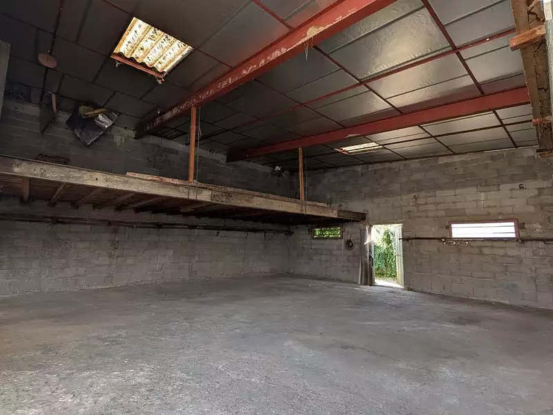 Parking, 165 m²