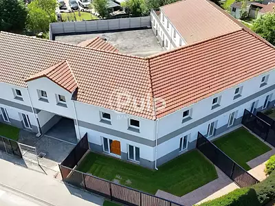 Maison, 83 m²