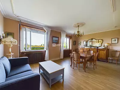 Maison, 121 m²