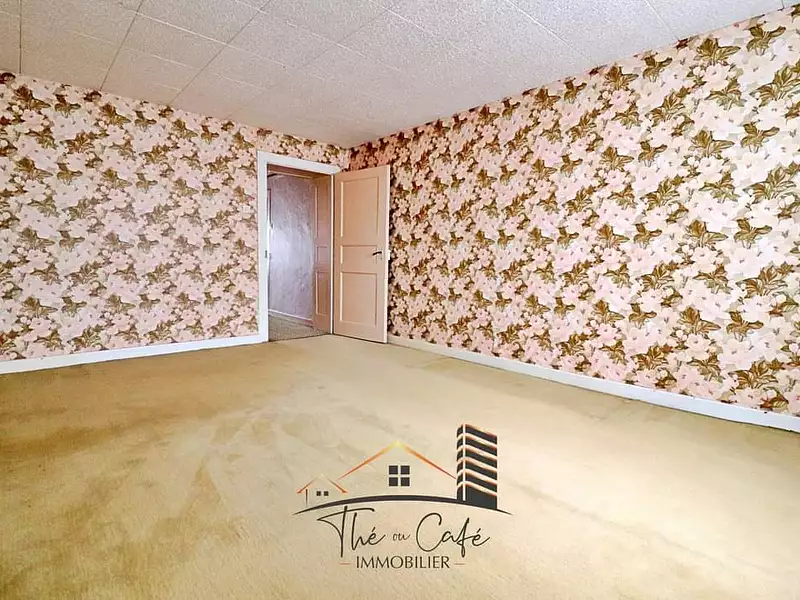 Maison, 690 m²