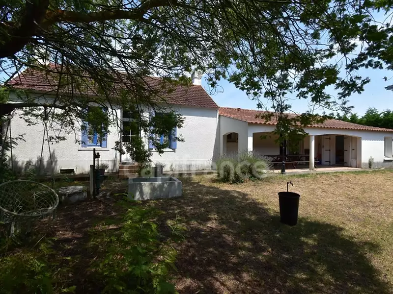 Maison, 141 m²
