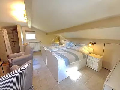 Maison, 225 m²
