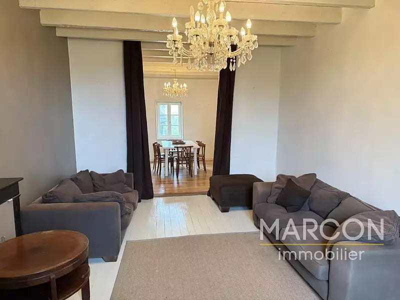 Maison, 190 m²