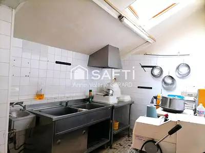 Immeuble, 80 m²