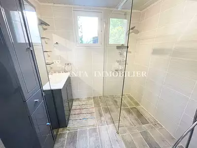 Maison, 136 m²