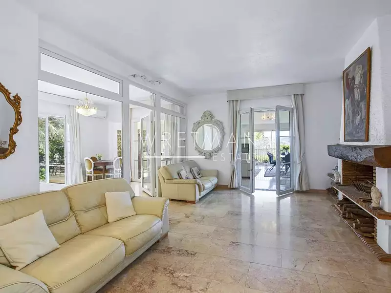 Maison, 233,55 m²