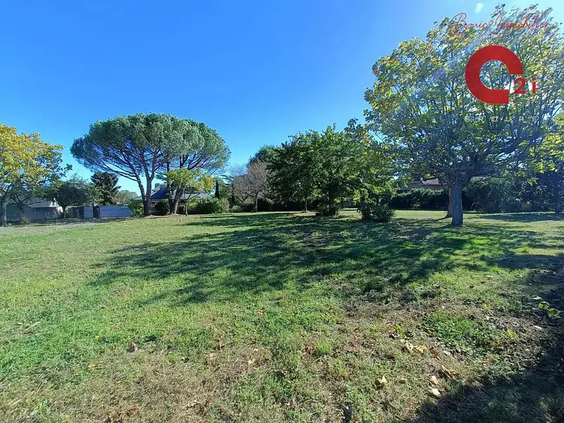 Terrain, 2 258 m²
