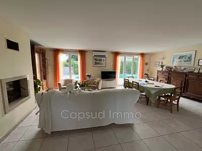 Maison, 193 m²