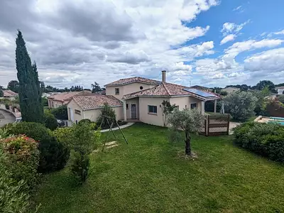 Maison, 176 m²