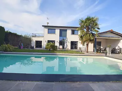 Maison, 210 m²