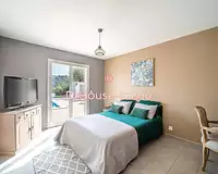Maison, 250 m²