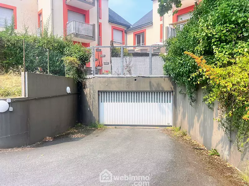 Parking, 13 m²