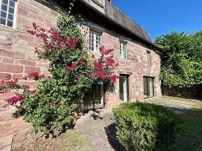 Maison, 235 m²