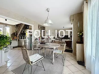 Maison, 95 m²