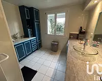 Maison, 196 m²