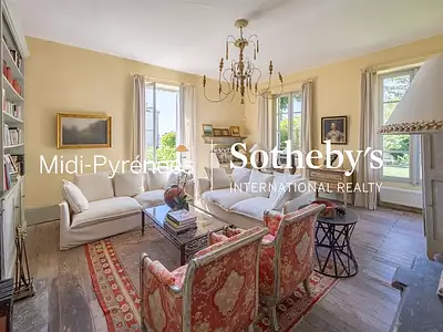 Maison, 380 m²