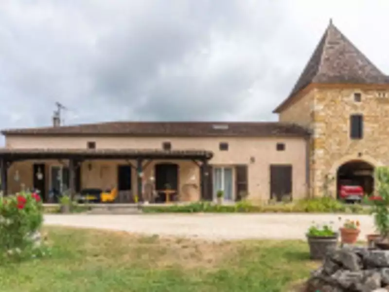 Maison, 236 m²