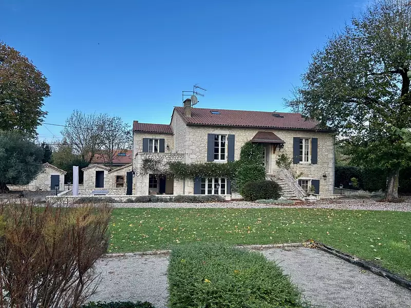 Maison, 200 m²