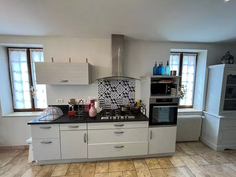 Maison, 180 m²