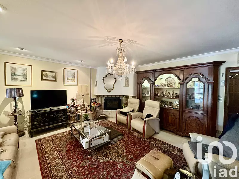 Maison, 288 m²