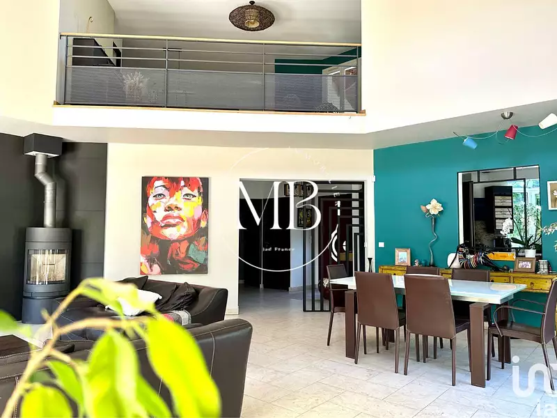 Maison, 274 m²