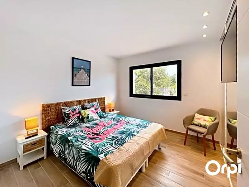 Maison, 180 m²