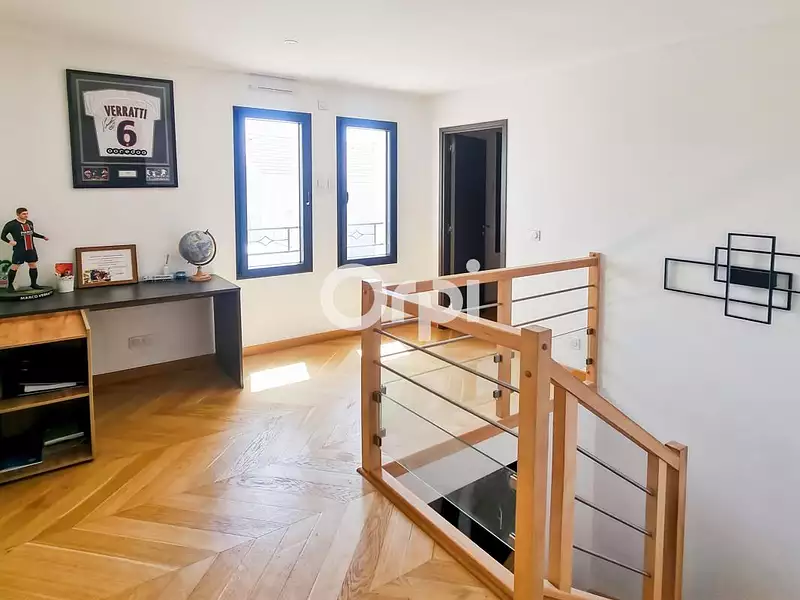 Maison, 159 m²