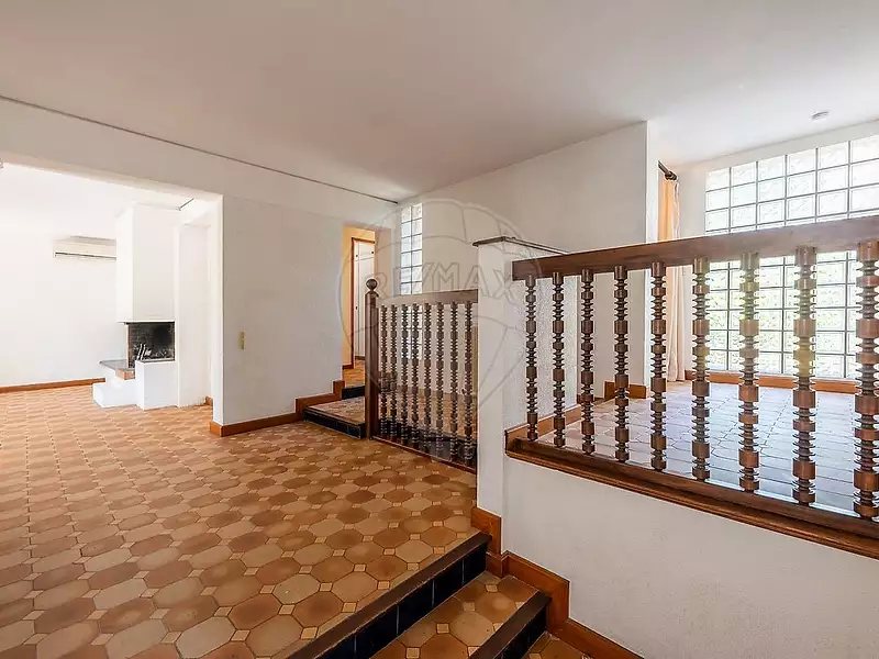 Maison, 221 m²