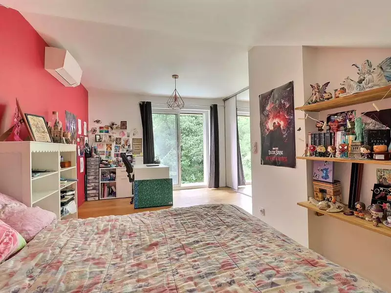 Maison, 246 m²