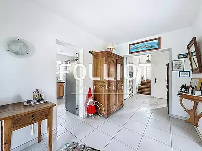 Maison, 180 m²