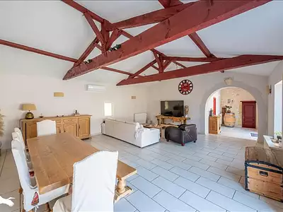 Maison, 260 m²