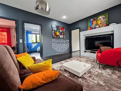 Maison, 230 m²
