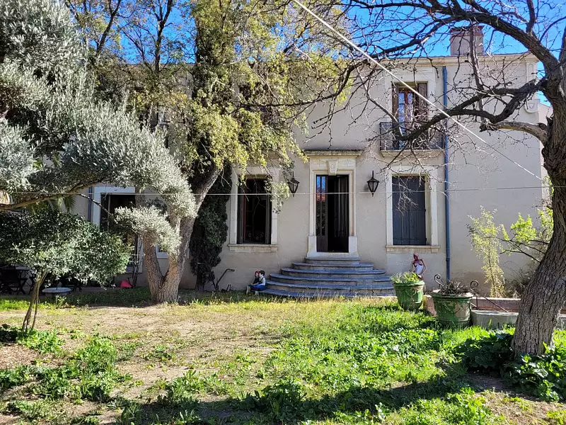 Maison, 259 m²