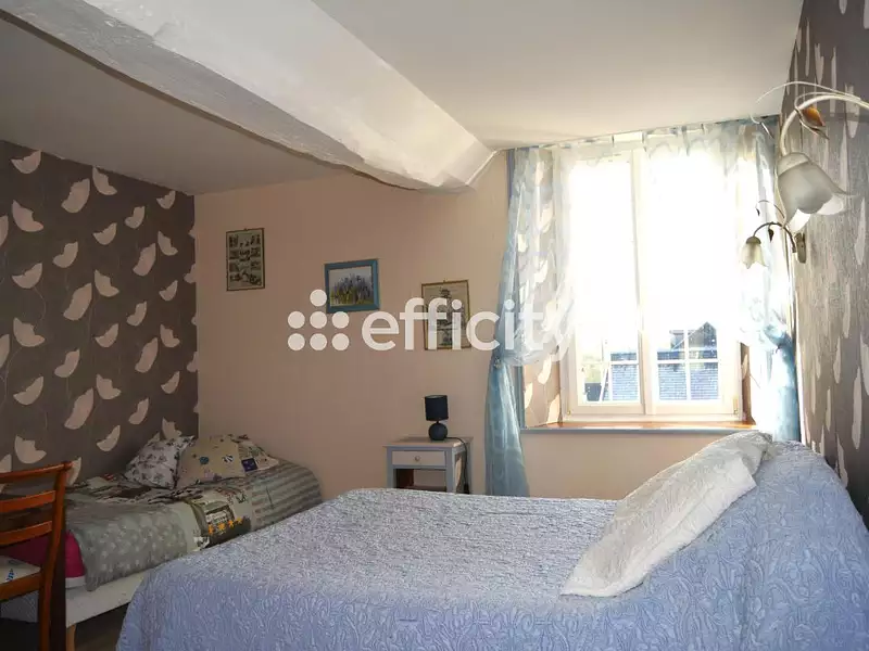 Maison, 210 m²