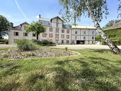 Maison, 750 m²