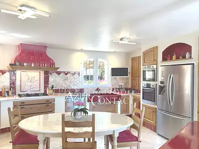 Maison, 294,53 m²
