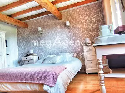 Maison, 223 m²