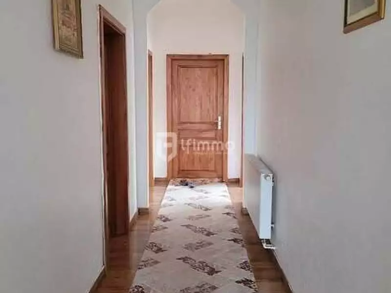 Immeuble, 290 m²