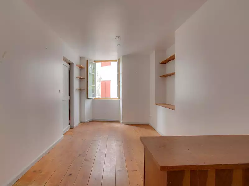 Maison, 218 m²
