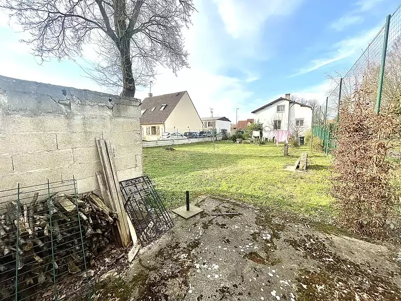 Maison, 77 m²