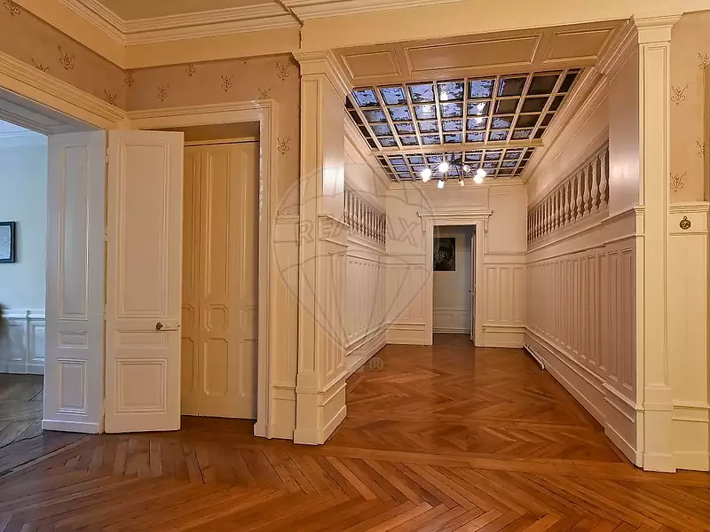 Appartement, 288 m²