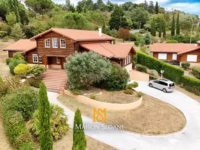 Maison, 243 m²