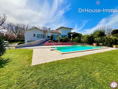Maison, 156 m²