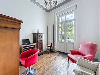 Maison, 252 m²