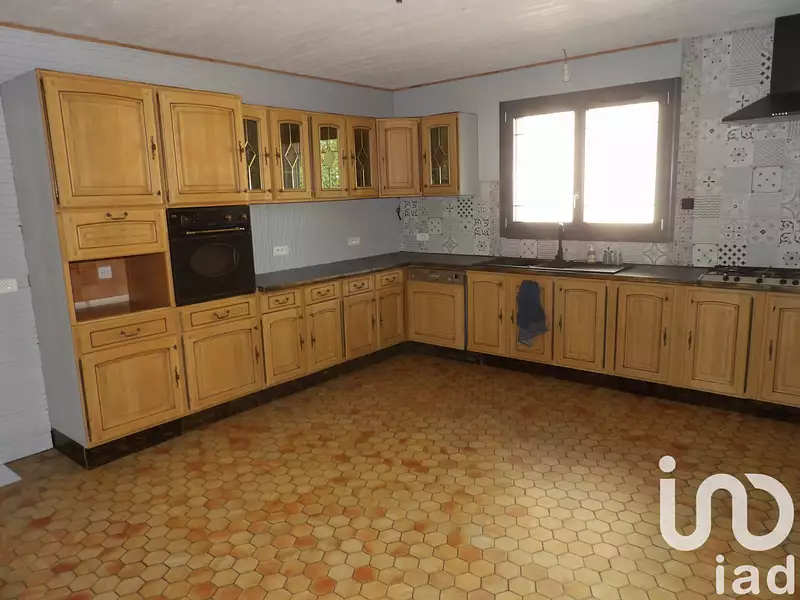 Maison, 182 m²